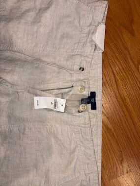 GAP Light Beige Linen Blend Shorts